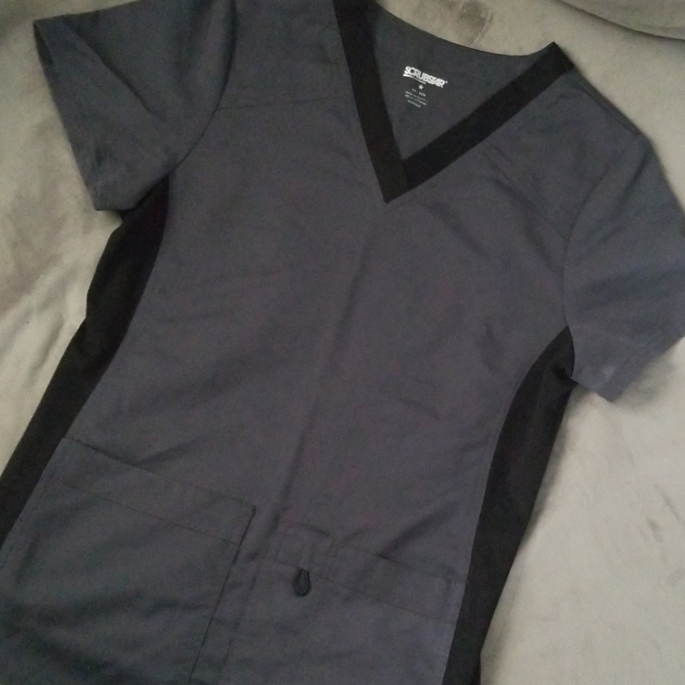 Scrub Top